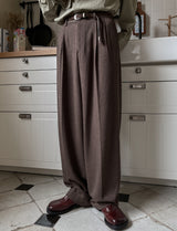 Lowell Dust Two Tuck Pants