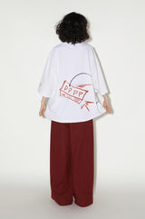 Loose and breathable short-sleeved white T-shirt for summer in a large size.