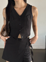 Stripe strap pants