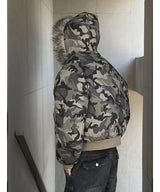 [Unisex] Camo crop fur hood jumper