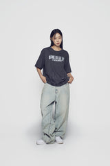 24FW クレヨンドローイングロゴショートスリーブTシャツ チャコール