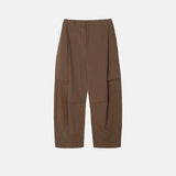 Unbalanced pintuck curved pants