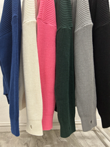  Izab Round Overfit Warmer Knit