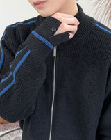 Leaf lip button long sleeve