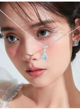 A Tear necklace