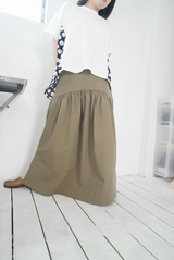 back pleats T (2c)