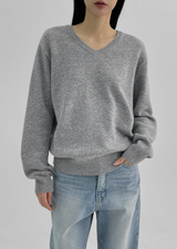 [MADE] Cashio Loose Fit V-neck Knit
