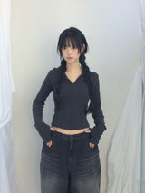 Fingerhole line hooded half zipup
