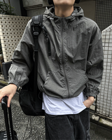 arc-in crop hood windbreaker
