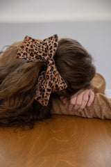 Leopard pattern double ribbon hairpin