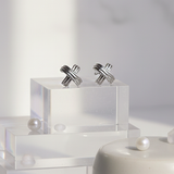 [NMIXX Kyujin Earrings] アーバンバンデージシェイプピアス - Silver Color