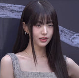 ネイビーブルーエナメルスパークルストーンセッティングオーバーラップフープリング925シルバーイヤリングE031-04H-B (Worn by Jang Wonyoung)