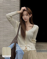 MADE. Erby V-neck knit cardigan