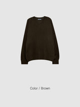 V-NECKED KNITWEAR