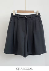 ディネット ハイウエスト ピンタック ショートスラックス (Belt Set)