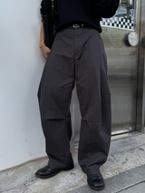 ランネストライプピンタックカーブドパンツ