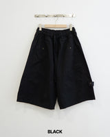 Pore Eyelet Bermuda Pants