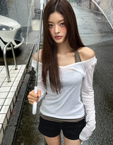 スリークホルターネックタンクトップ