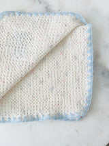 Floral table mat light blue accents