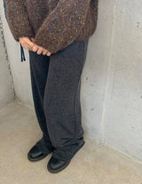 モブリ シャーリング レイヤードニット ブーツカットパンツ