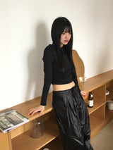 ブルマードレープスリムクロップフーデッドスウェットシャツ