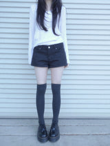 ブラックショートパンツ