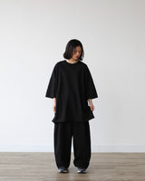 BSTUDIOS_モメンツ 1/2 Tシャツ