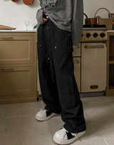 Anthony rivet denim pants