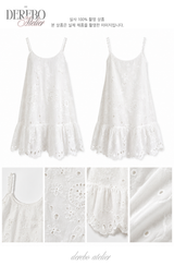 Punching Daisy White Sleeveless Dress 