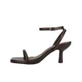 Cla strap sandal