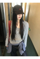 ツイスティドVネック長袖ニット