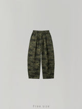 Camo Curved Pants