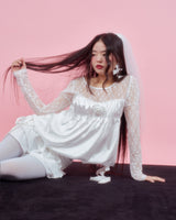 CORSAGE PUFF BLOUSE [IVORY]
