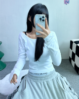 OPEN BACKLESS SEMI-CROP LONG SLEEVE T💙🤍🖤 - 3 COLORS