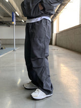 End nylon parachute pants