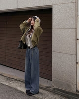 Use cropped field jacket