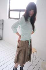slow hood T (2c)
