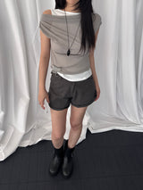 Ser Buckle-detail roll-up shorts
