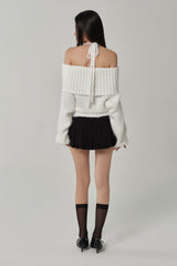 Sofie buckle pleats skirt, Black