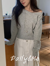 V-neck shoulder knitwear