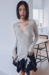 ストーンVネックTシャツ_ light grey