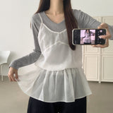 Vネック サイドシャーリングポイント デイリースリムフィット ロングスリーブTシャツ