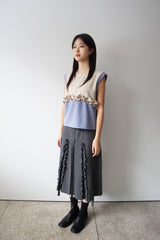RUFFLE VEST (BEIGE/BLUE)