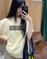 シグナル エンボス グラフィック ショートスリーブ Tシャツ