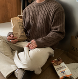  Yogis Heavy Overfit Kissing Round Knit