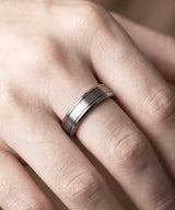 NR-305 Minimal Curve Line Couple Ring