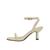 Cla strap sandal