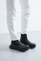 【MADE】UX, Black