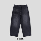 Post pocket cutting wide denim pants