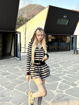 1476. Love stripe crop hood zip-up (2color)